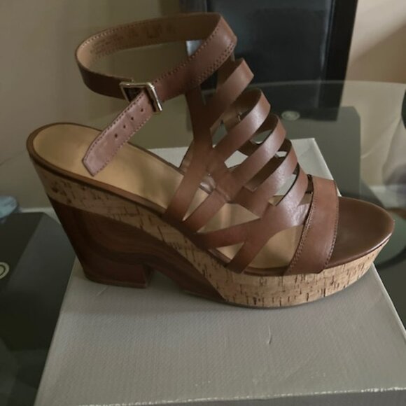 FRANCO SARTO LEATHER WEDGE SANDALS, Size 9.5 (fit more like 8.5) - Picture 1 of 5